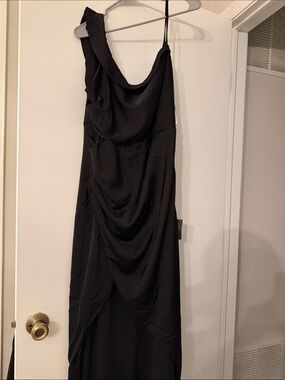 Lulu's Black One-Shoulder Draped Evening Dress
